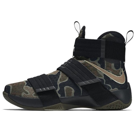 lebron camo shoes